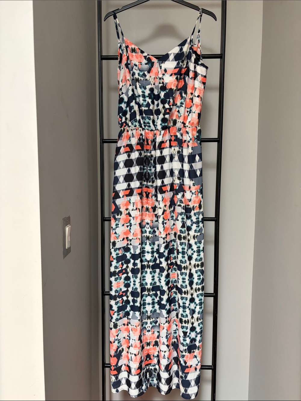 Sleeveless Coral and Navy Patterned Maxi Dress